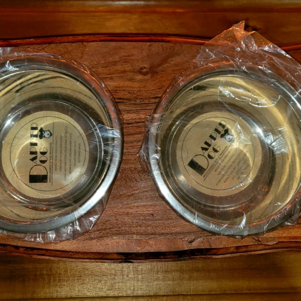 DAPPER DOG BOWLS STSND WOOD